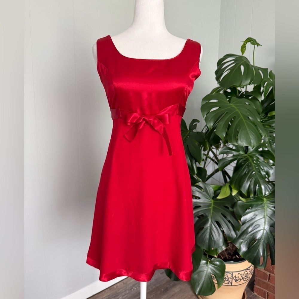 Line Red Mini Dress Square Neck Tie Front Waist Back Zipper Size Small